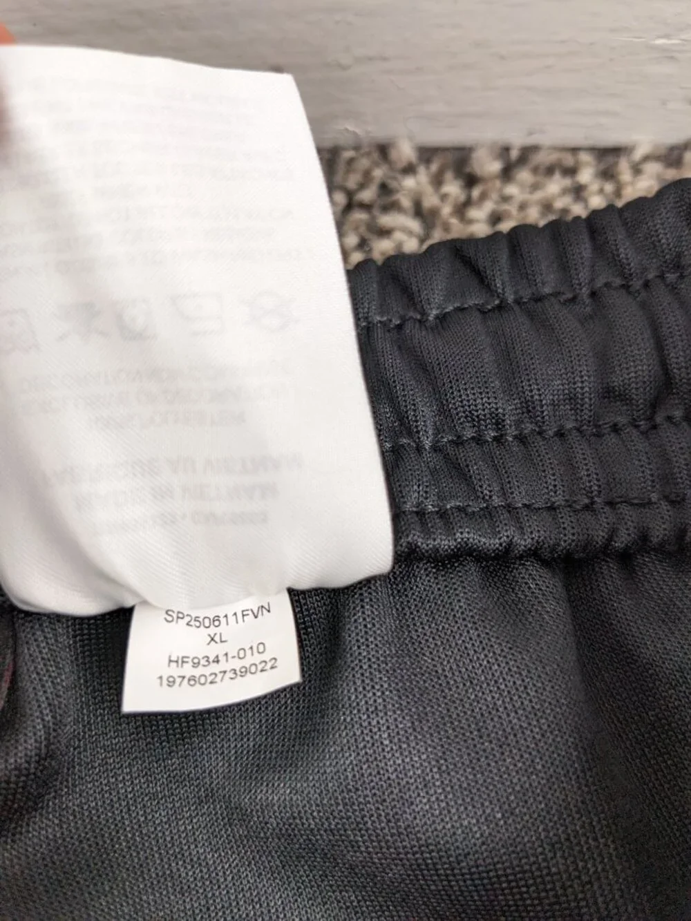 NWT 2025 Air Jordan Essentials Tracksuit Pants Mens XL Black Grey HF9341-010